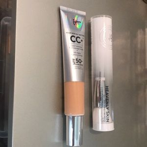 IT Cosmetics  CC+ Color Correcting Foundation